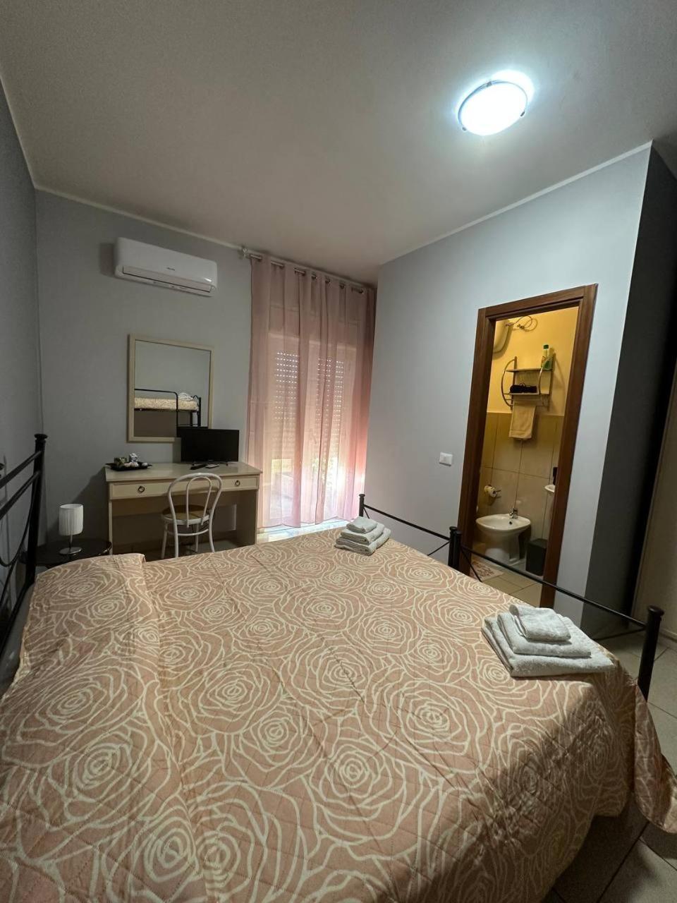 B&B Emmanuel Reggio di Calabria Eksteriør billede